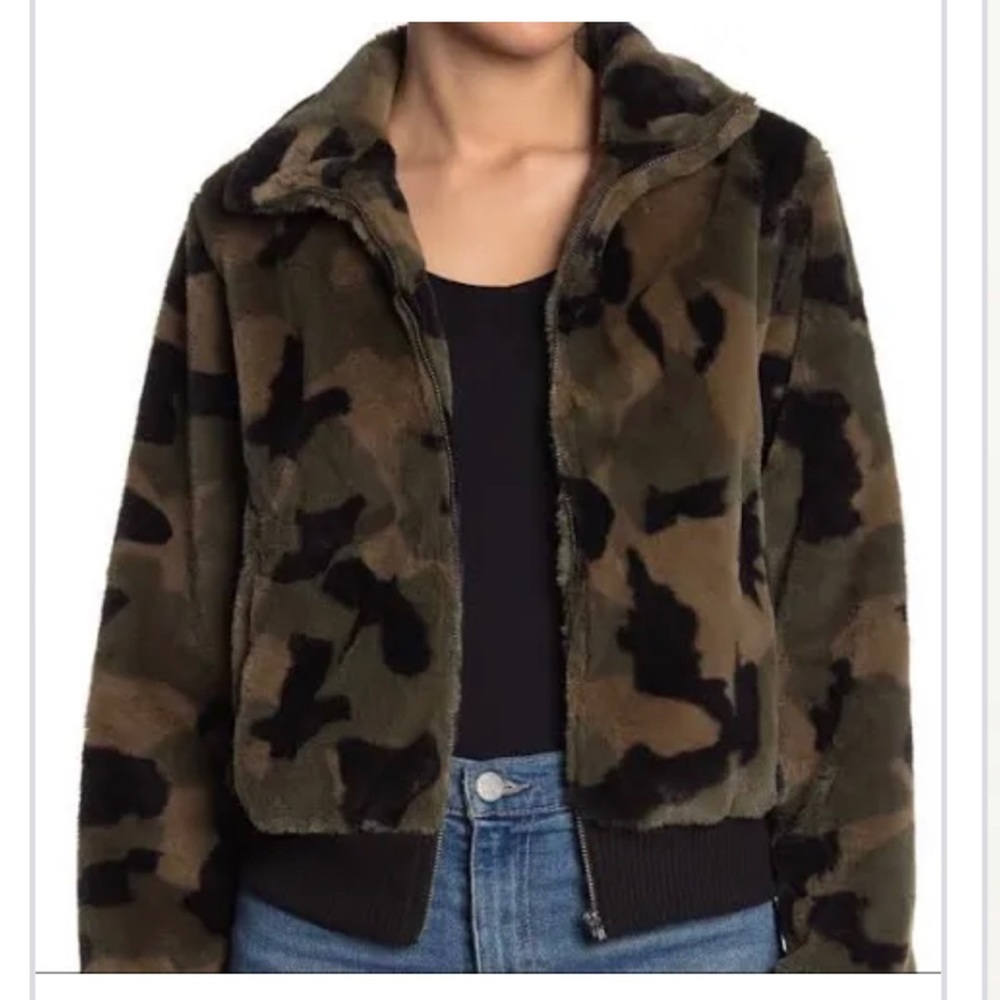 Camo Zip Up Sweater/Jacket from Socialite.